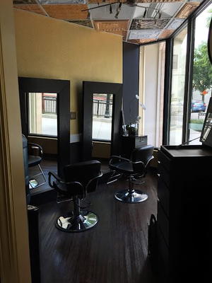 Salon SUI @ Phenix Salon Suites
