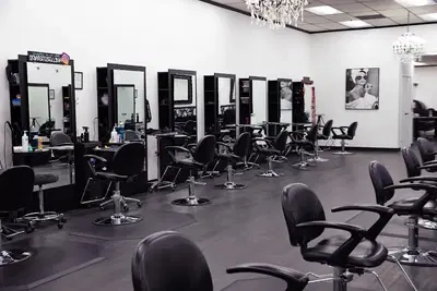 Seras Salon