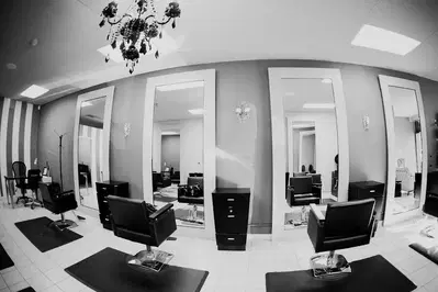 Salon Vanity