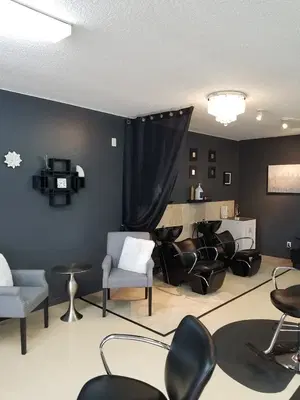 Luster Color Studio