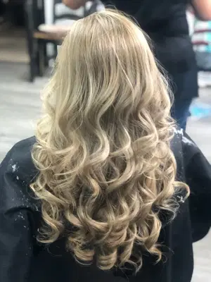 Medina's hair Salon