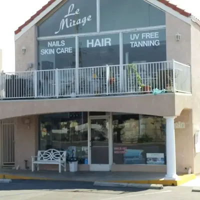 Le Mirage Salon