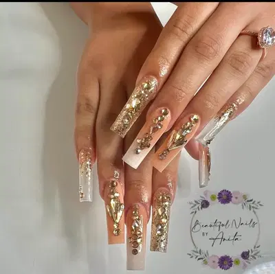 DM BEAUTY SALON