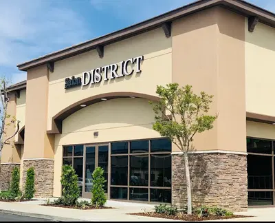 Salon District