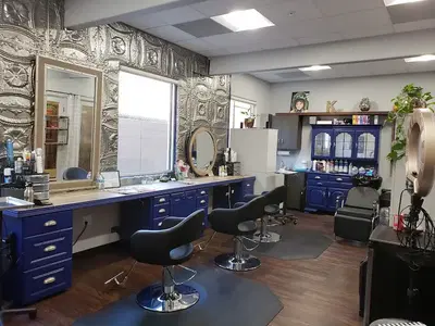 Phenix Salon Suites
