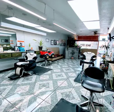 Rafaela's Salon
