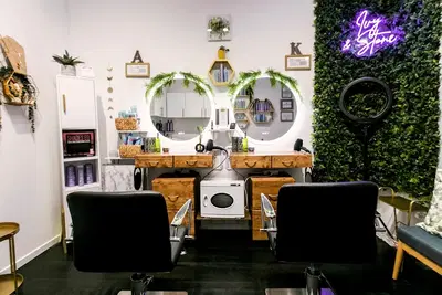 Ivy & Stone - A Salon Concept