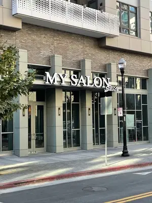 The Red Carpet Hair Salon