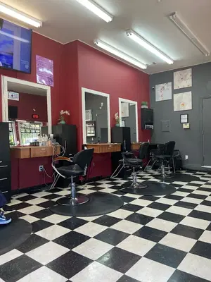 Kelly beauty salon