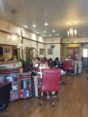 Hunny Hair And Nail Spa 2