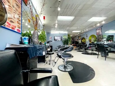 S Pearl Salon