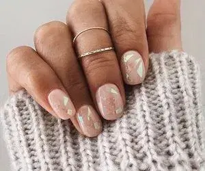 Elegant Hair & Nails