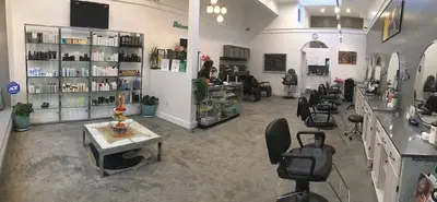 Maxi Hair Salon