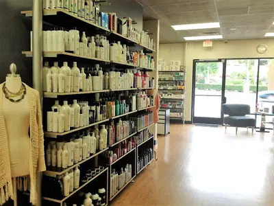 Illusions Unlimited Salon