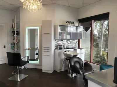 Robin Brooks Studio Salon