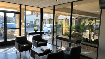 Howard Jones salon & spa