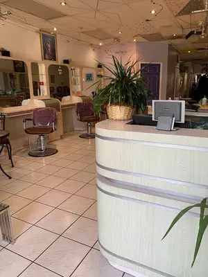 Nicky's Salon