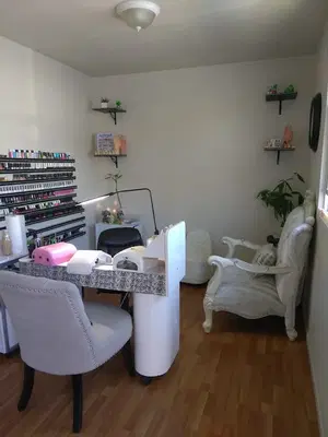 Sandra's Salon & Barber