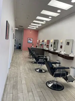 Top Threading Salon