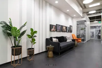 Mane Mandi Salon