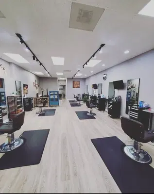 Julie Q Salon