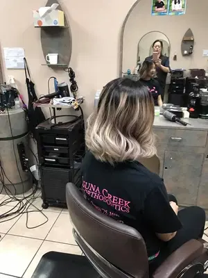 Kim's Total Salon