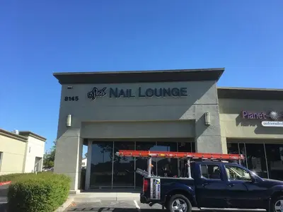 Paris Nail Lounge