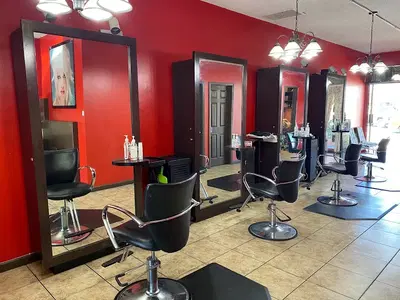 Nina's Beauty Salon