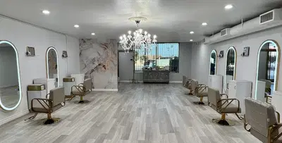 Girls N Curls Beauty Salon