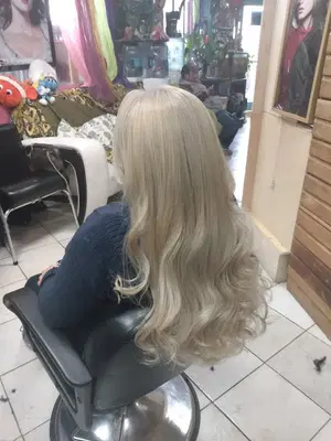 Betty's Beauty Salon