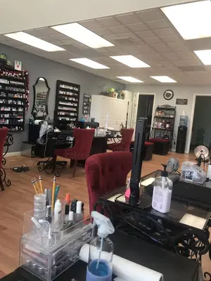 Luminous Nail Studio
