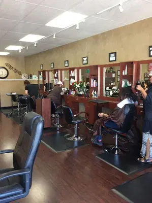 Attitudes Salon