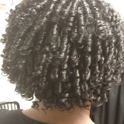 M&E Beauty Salon