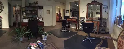Elizabeth Nicole Salon