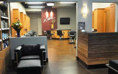 La Salon