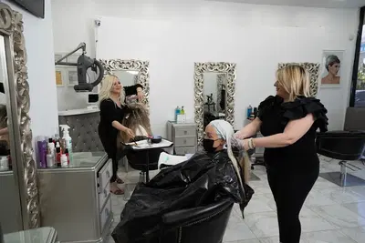 DreamLand Beauty Lounge