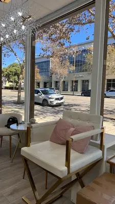 Beauty Cocktail Studio