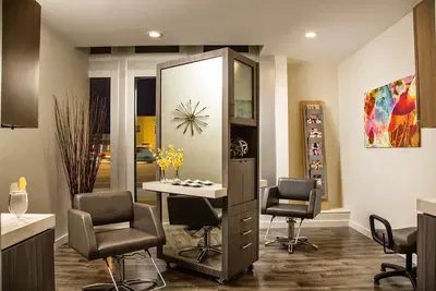 Social Salon Suites