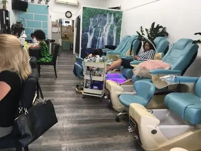Tracy's Nails