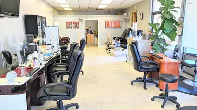 Jenny's Nail & Hair Salon