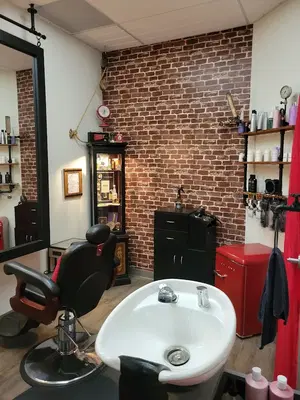 Sola Salon Studios