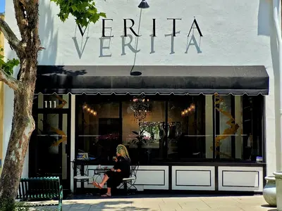 Veritá Salon