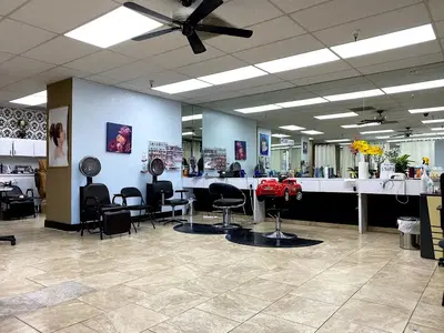 Kim's Salon