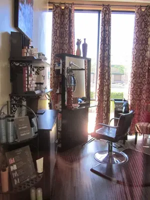 Montage Salon Studios Roseville