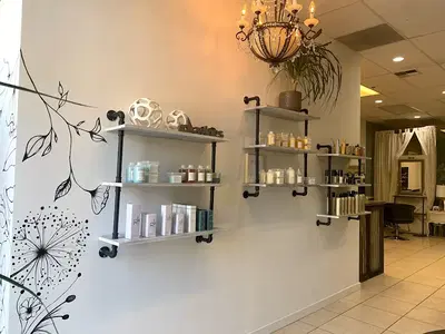 Gloss Salon