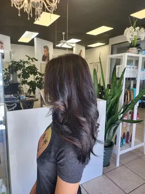LUXAURA SALON AND SPA