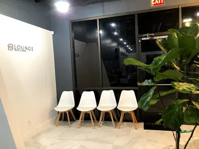S Lounge Nails and Spa