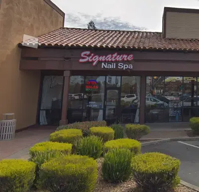 Signature Nail Spa