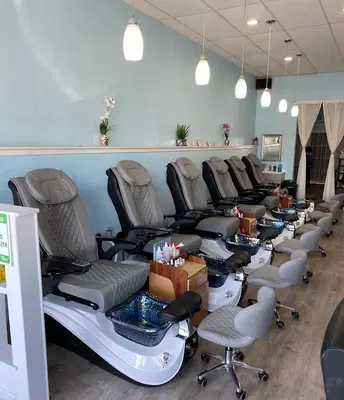 Sky Nail and Spa