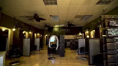 R Studio Hair Salon